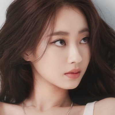 silfiravein's profile picture. — every contact, leaves a trace. ( plotfriendly / demisexual / switch / nd ) # exp bio.