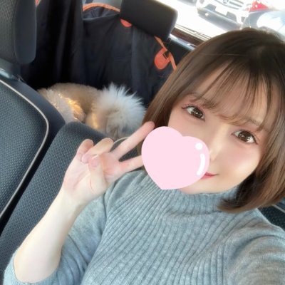 fDoIA7bHyx72's profile picture. 誰にも見せない顔、ここに置いてる🐰