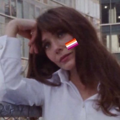 pinklizzieclub's profile picture. 