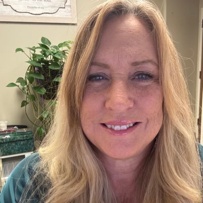 Southernermom's profile picture. Married to Roger. We live in the country and love our family,dogs, our country, all things Auburn 💙🧡and our Lord Jesus! Thank you for all our Blessings