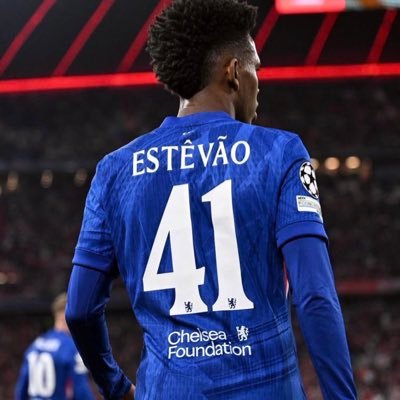 freddy__O_G's profile picture. Blue is the color football is the Game.