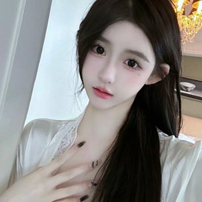 annianyuva's profile picture. 