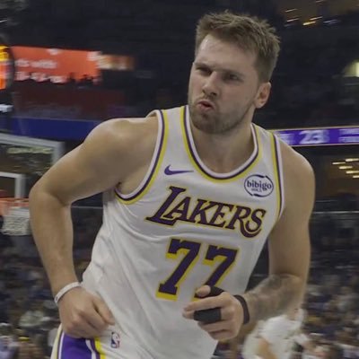 LakeShowing's profile picture. #LakeShow #LetsGoDodgers #RamsHouse