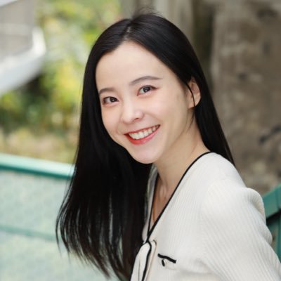 mm_hina0124's profile picture. 女優／元ガールズユニットMELLOW MELLOW ／けん玉ギネス記録保持者／TOEIC865点／逆立ち／新体操／ダンス／アクション／お裁縫／Cwave冠番組「神咲妃奈のEnjoy Living」毎月第2･4木曜23:00~23:30放送