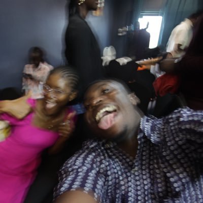 ehdi_khay15's profile picture. JESUS||  real madrid || Achimota🎹