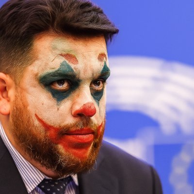 leonarodovolkov's profile picture. Chief of elves staff for Santa Claus // https://t.co/tAuXc4yyJy // Начальник отдела подарков Деда Мороза // Основатель Общества Защиты Инсулина