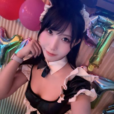yuzuki_shina_x3's profile picture. Dカップ170cmのえっちなニューハーフおねぇさん。活動はリンクを見てね↓
