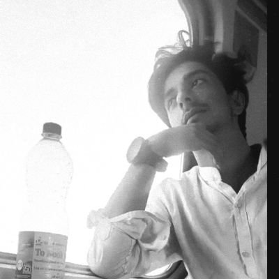 Meer1118860's profile picture. 