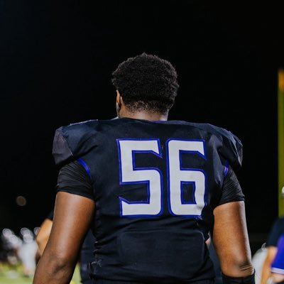 CarlosShird's profile picture. Dline | Mount St. Joseph | 2026| 3⭐️ |6’4 276| 6’8 wingspan | (8 Division 1 Offers)