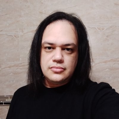 Smough_89's profile picture. 🇵🇷 Film buff, I've got Oscar Wilde as my right hand
And Solo as my pilot.