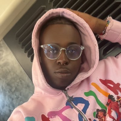 Christo76785511's profile picture. I never know what to put here anymore 😂 so just DM me if you wanna know something