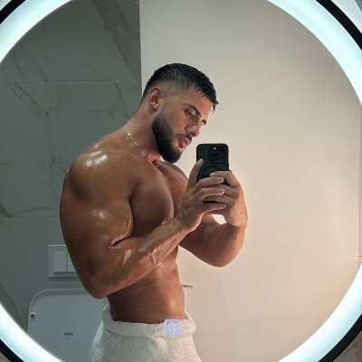 Mufc_Ghana's profile picture. Dare the impossible 👇