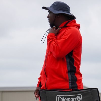 ElGoldenRunner 🏃🏽‍♂️🏈 Profile