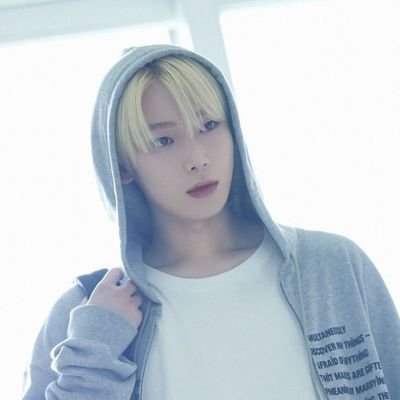 sunshine_unoo's profile picture. Yeah, my boyfriends' pretty cool #SUNOO