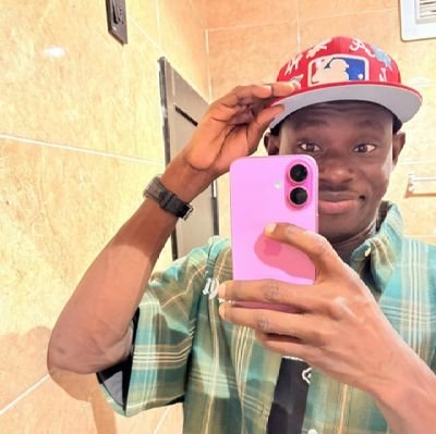 ezekielmax626's profile picture. 