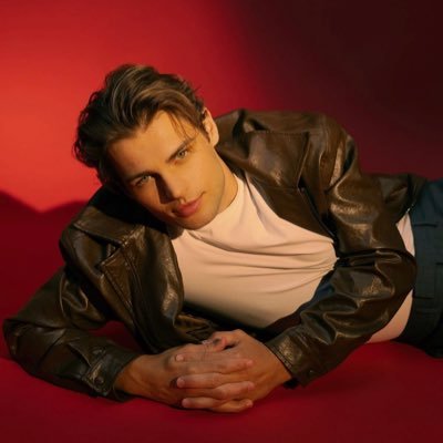 evans00926's profile picture. 🎬,🎵| 05 | 𝑁𝑜𝑎ℎ 𝐿𝑎𝐿𝑜𝑛𝑑𝑒 | 𝑅𝑢𝑑𝑦 𝑃𝑎𝑛𝑘𝑜𝑤 | 𝐷𝑟𝑒𝑤 𝑆𝑡𝑎𝑟𝑘𝑒𝑦 | 𝐶ℎ𝑟𝑖𝑠 𝐸𝑣𝑎𝑛𝑠 | 𝐻𝑒𝑛𝑟𝑦 𝐶𝑎𝑣𝑖𝑙𝑙