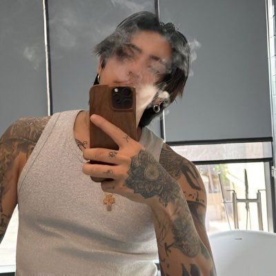 lilymoo93068164's profile picture. Fan of MITO/Mr.Insanity/Hybrid and most of all, Ian 🇰🇷
 이름은 릴리지만 코스모스가 최애라죠 🌸
Let's be kind to each other🫂 Being kind doesn't cost anything😉