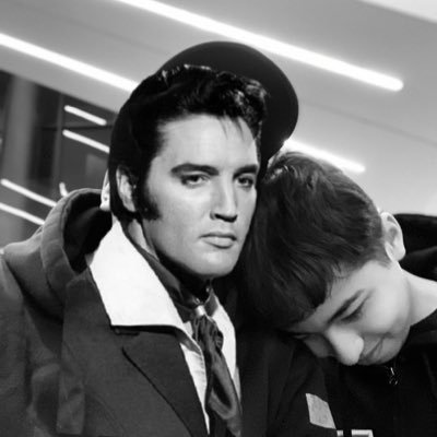 rik77am's profile picture. 🇲🇽 Padre... Creyente del Karma... Auriazul... Buscando algo que me haga dormir y los consuelos para el día que no quiera estar vivo... mucha música 🤙🏼