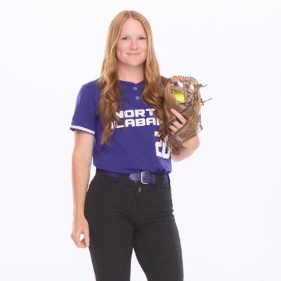 HuterLivy's profile picture. athlete @UNASoftball #20  livyhuter@gmail.com