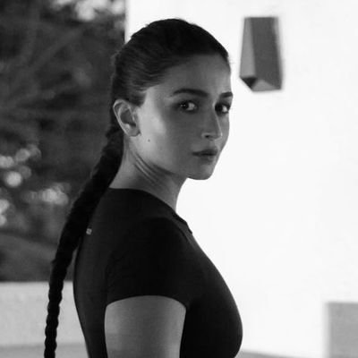 actressxRt's profile picture. New Admin Here 📌Feel Free To Dm For Repost 📈