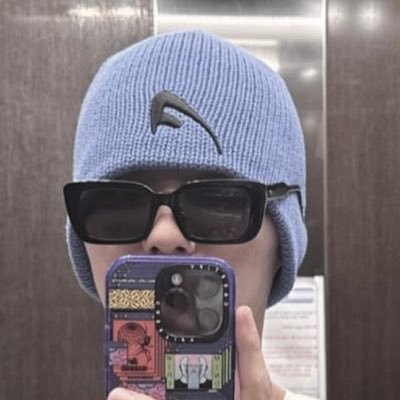 t4tshse's profile picture. if it ain’t gay i shall make it