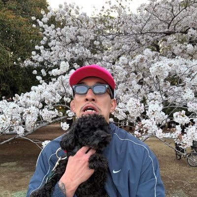 xxx042212's profile picture. 