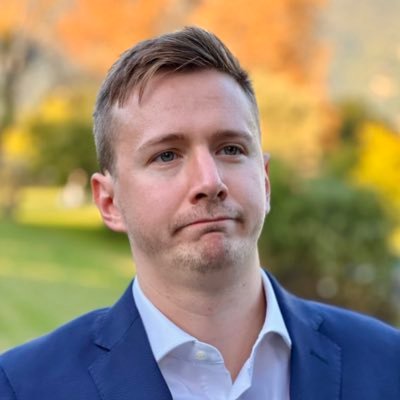 GabryDueVolte's profile picture. Lavoro con l’I.A. per contribuire al collasso della società. 🧱 Non ho una diagnosi ma tutti i miei amici dicono che sono autistico. Basato (a Stoccolma).