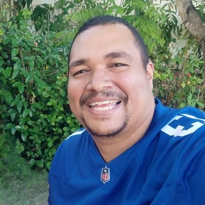agustinlrb's profile picture. Ingeniero en Electrónica y Comunicación (UP🇵🇦).

Colts🏈Barça⚽Heat🏀Yankees⚾ fan.

In a 🇵🇦PanaCana🇨🇦 family👱🏻‍♀️👧🏼👨🏽‍🦲 #LaEsquinaDeportiva🇵🇦