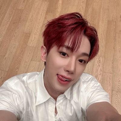 wonhohmy0301's profile picture. 원호💙