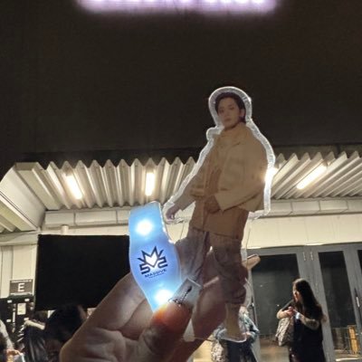 kazu_ken_86's profile picture. RMPG&MA55IVE 🐿👑&🐺、2024.8.16 Ⓜ️バクステ、2024.9.11 壱馬くんとツーショ、2025.9.10 私物サイン会Ⓜ️