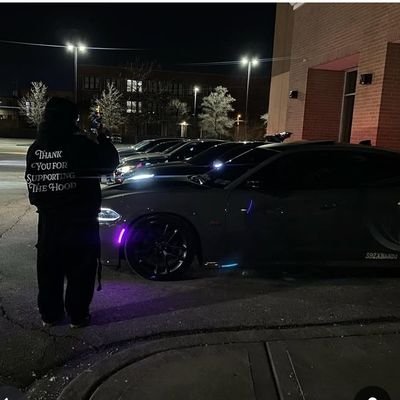 Notvibes12's profile picture. 