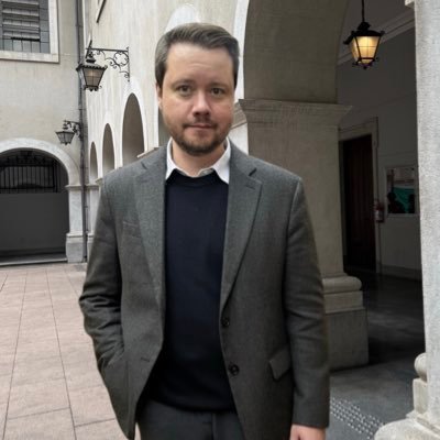 renatolcpavan's profile picture. Advogado/Lawyer. Mestrando em Filosofia e Teoria Geral do Direito/Master’s candidate in Philosophy and Legal Theory @de_usp