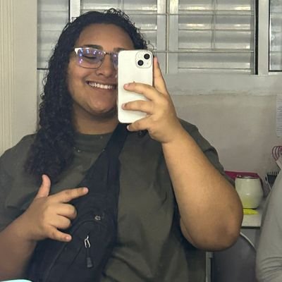 HmmmFios's profile picture. Habite-se