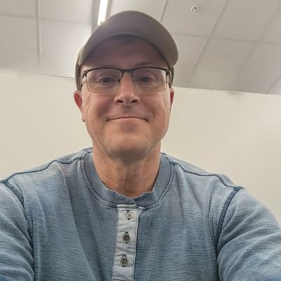 Stevesob2016's profile picture. Happily married,🇺🇸Proud Disabled Veteran🇺🇸, Retired USAF 22yrs, SERE Specialist, Military Free Fall, Airborne JM, 🚫no crypto🚫No porn🚫no BOTs