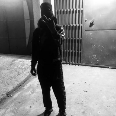 slimelus's profile picture. Es tu apte à l’acte ❓ YSL4L TRVP FORMELLE nouvel opus coming soon 🤫 💰🌊 #trvpstar☠️ #plutosurfer 👉🏽 https://t.co/HGj5EgSP0o