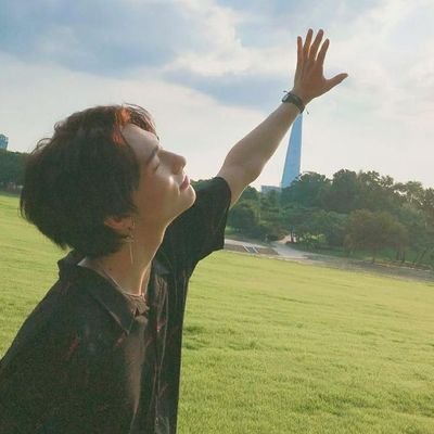 maenoverse's profile picture. ⋆˚🎧࿔⋆ˢᵏᶻ⋆𝜗𝜚🎀˚⋆