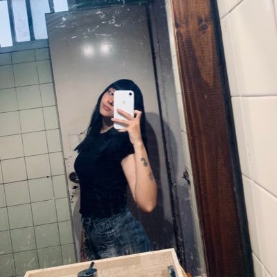 luu_merlxz05's profile picture. aguante airbag la puta madre. 📍Olavarria