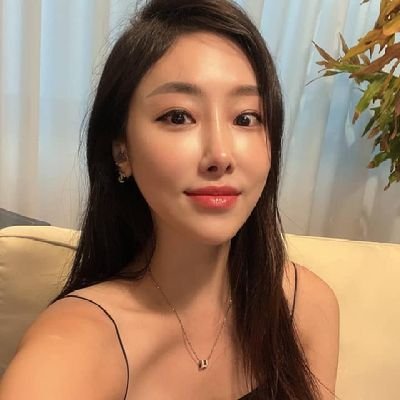 CharlotteO5215's profile picture. I'm not a morning type but I make coffee work 🥰🇬🇧