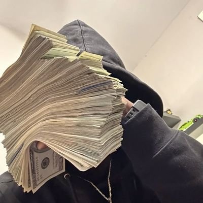 eliananiamh's profile picture. Getting Rich Of CC 🤑