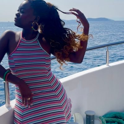 Bee237K's profile picture. #FreeCameroun