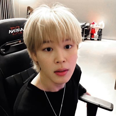 jimishii_hope's profile picture. “You were born to be real, not perfect.” (RM)