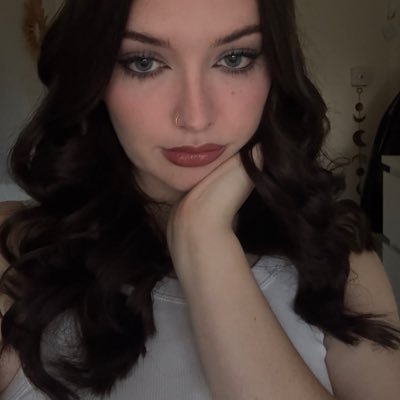 99leah's profile picture. 