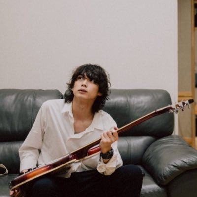 ukicaster's profile picture. @humbreaders 黒のストラトキャスター🎸⚡︎