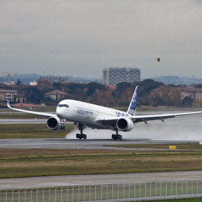 dealership_rjtt's profile picture. 