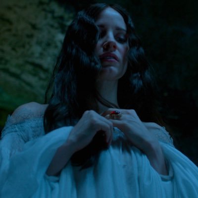 eIIenhutter's profile picture. say it again it keeps me awake