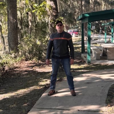 karlitoz40's profile picture. 🇨🇴🙏🏻🇺🇸 Stocks & Options. | MAGA | Dios es Jefe y Creo en Justicia Divina. #NoMasJEP Alvaro Uribe mejor Presidente de la historia. ☕️ 🏍