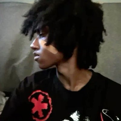 stereohours's profile picture. morning elvis