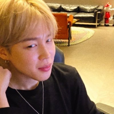 afjolita's profile picture. Dorameira•only army • Jm utt  •᷄ɞ•᷅