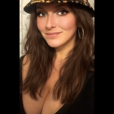 timefortwatter's profile picture. Never try adding me to a group chat, EVER!! Not gonna happen. Don’t just assume you can DM me, you can’t. Don’t be a fuckwit and we’re good. Cat mama to 6 😻❤️