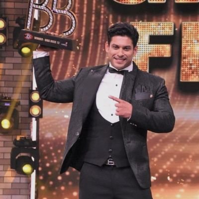 jayho1195278's profile picture. Vote for Pranit more 🔥
  Marathi Manus 🔥
Allu Arjun Fan